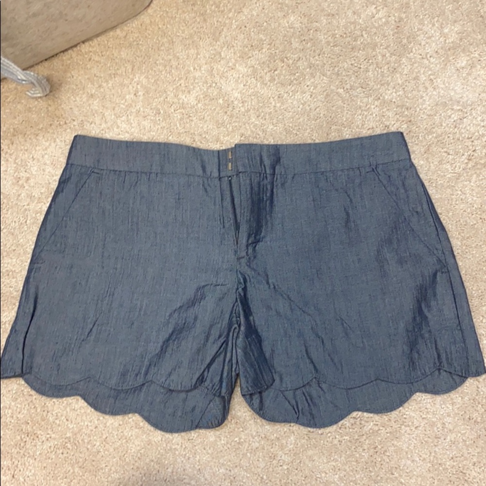NWT chambray shorts with scallop detail